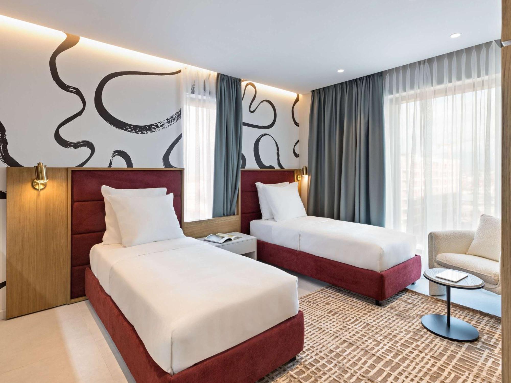 Mercure Tirana Exterior foto