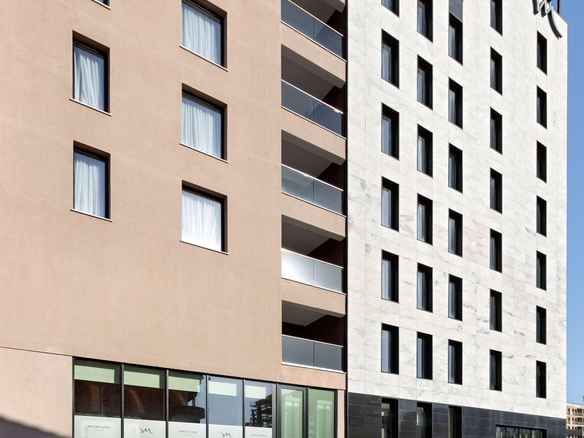 Mercure Tirana Exterior foto